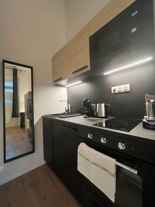 Charming Studio In The City Centre Budapest Exterior foto